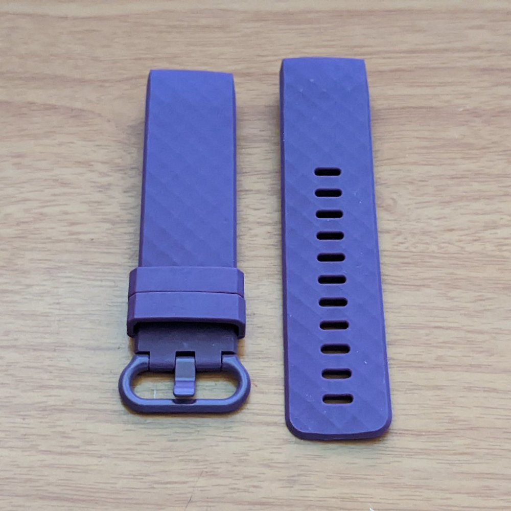 fitbit Charge Replacement Band (Purple)***